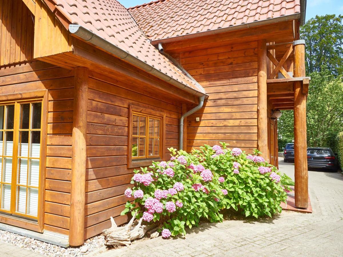 Strandschloesschen Sellin - Haushaelfte 2 Exterior foto